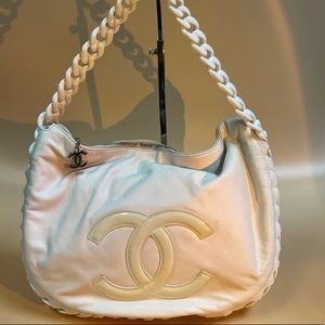 CHANEL Jumbo Lambskin Hobo